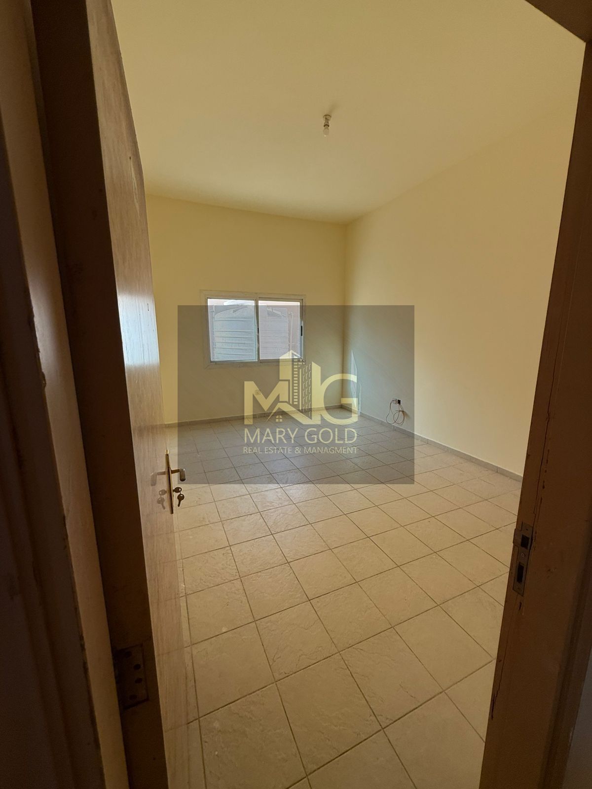 Title: Spacious 3-Bedroom Hall Apartment for Comfortable Living