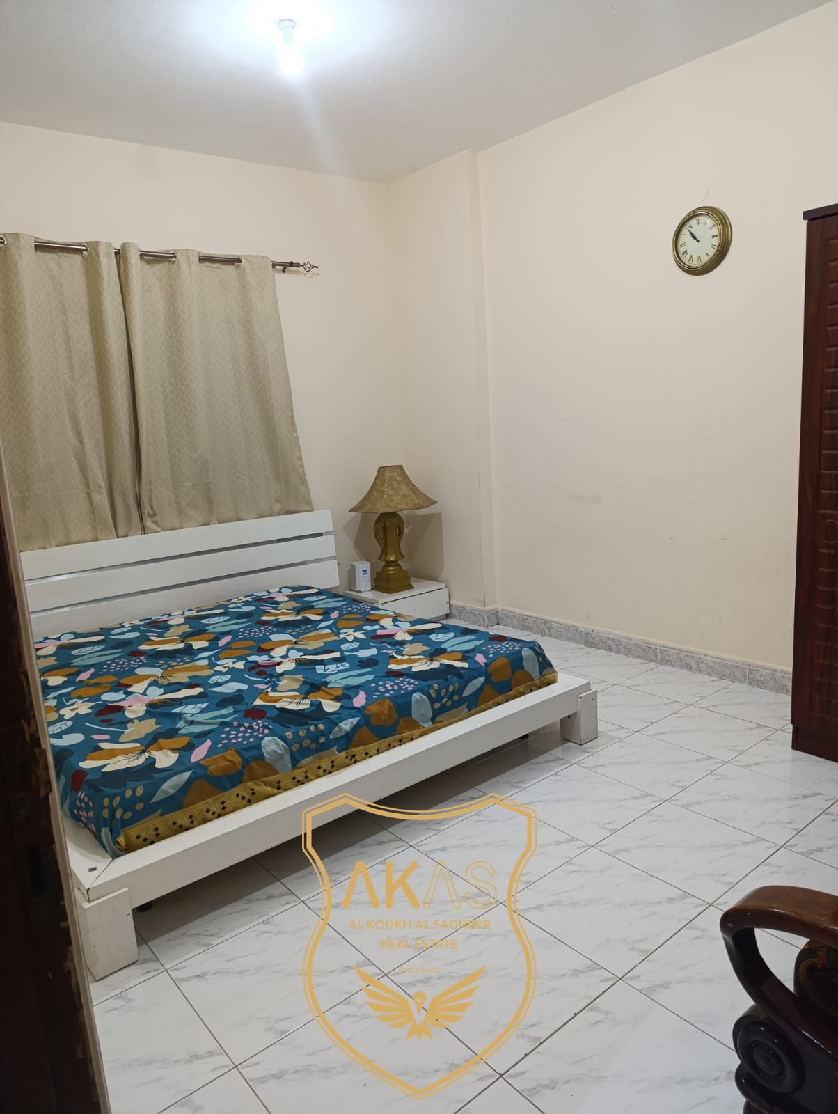 HOT OFFER 1BHk AVAILABLE FAMILY BUILDING 2700