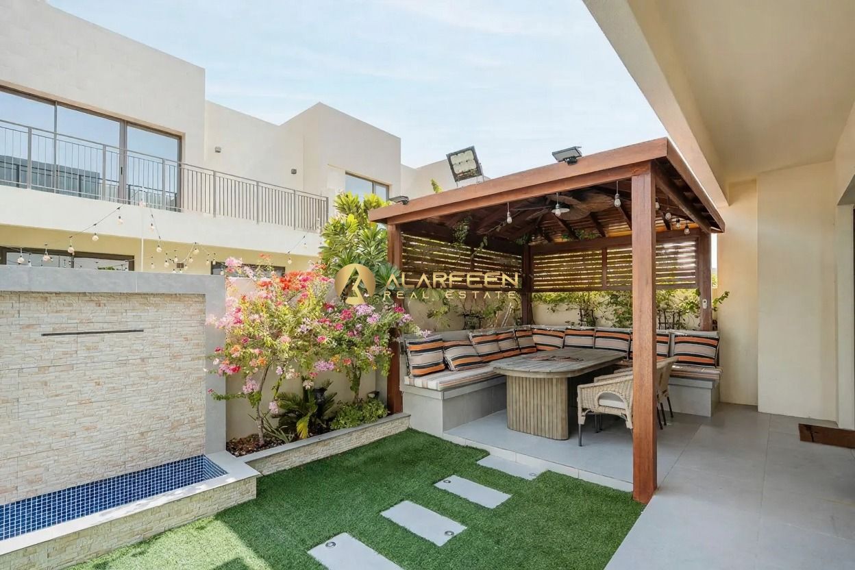 4BHK | Spacious Layout | Community View