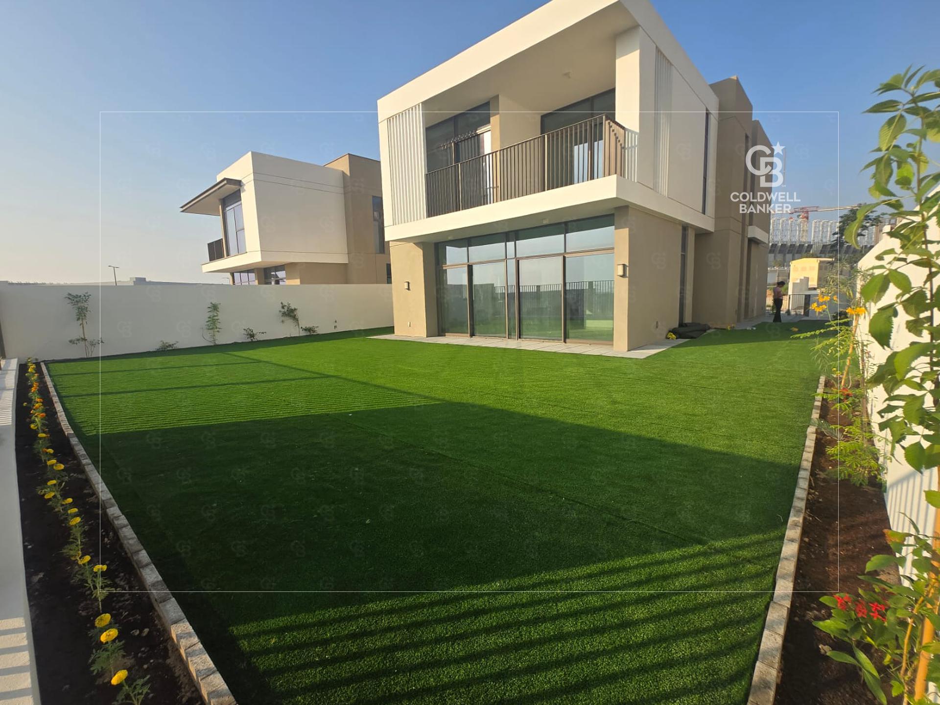 4BED VILLA | BIGGEST PLOT | READY TO MOVE