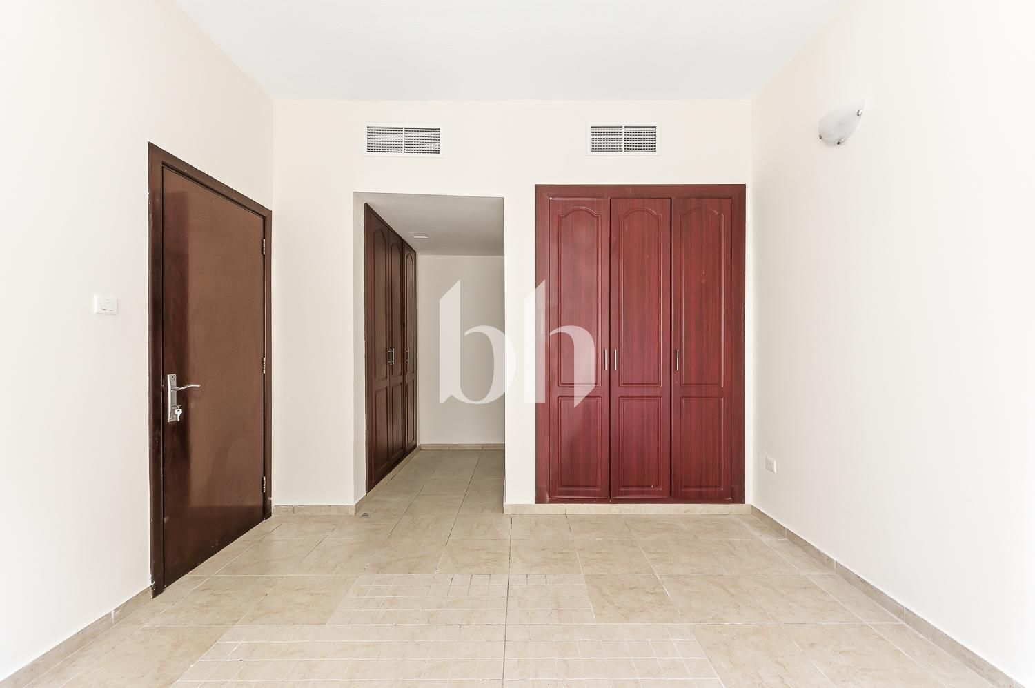 Near to Train Station | 4 Cheques | Family Only