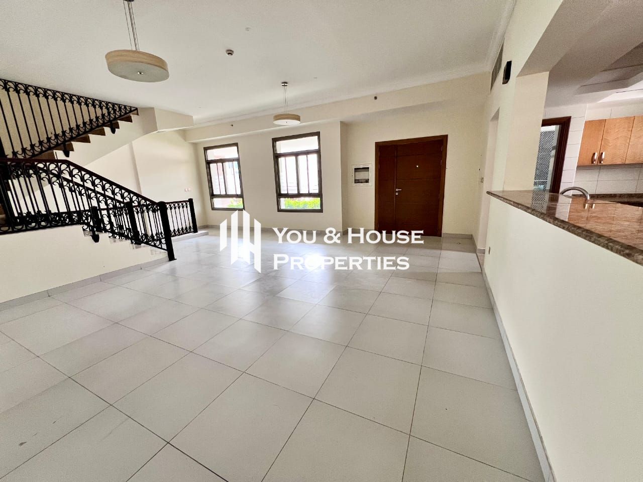 Massive Duplex 2BR Apartment I Bright Unit I Prime JVC Location