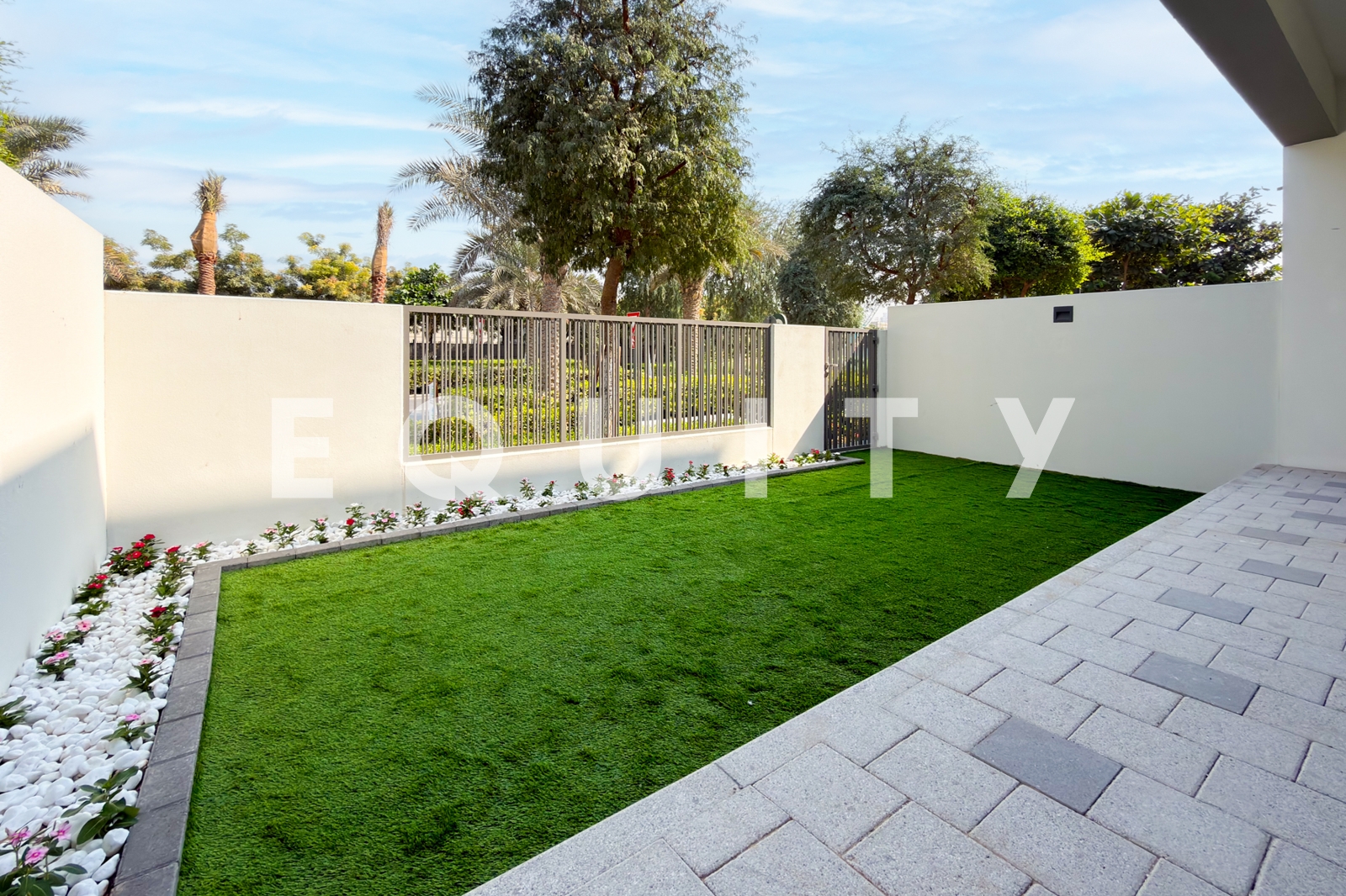 Brand New | Single Row | Close to Amenities