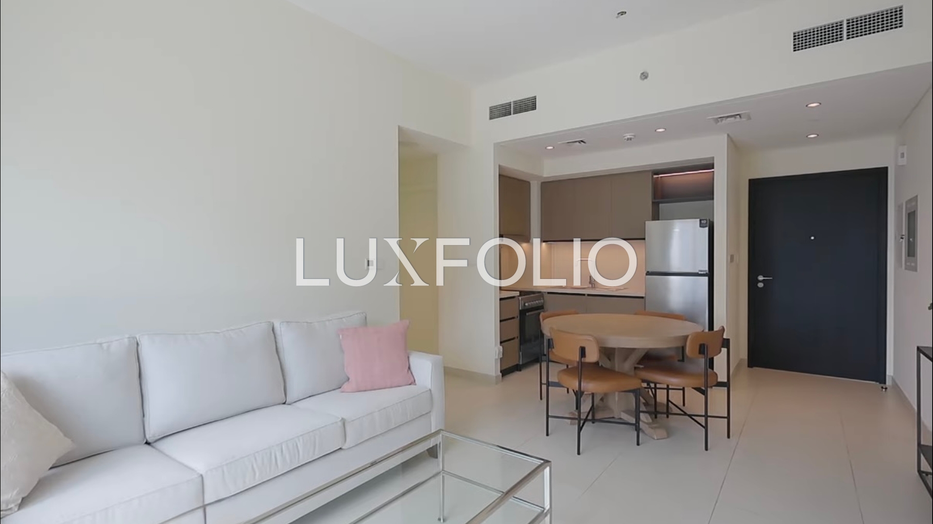 Fully Furnished | Multiple Cheques | Vacant now