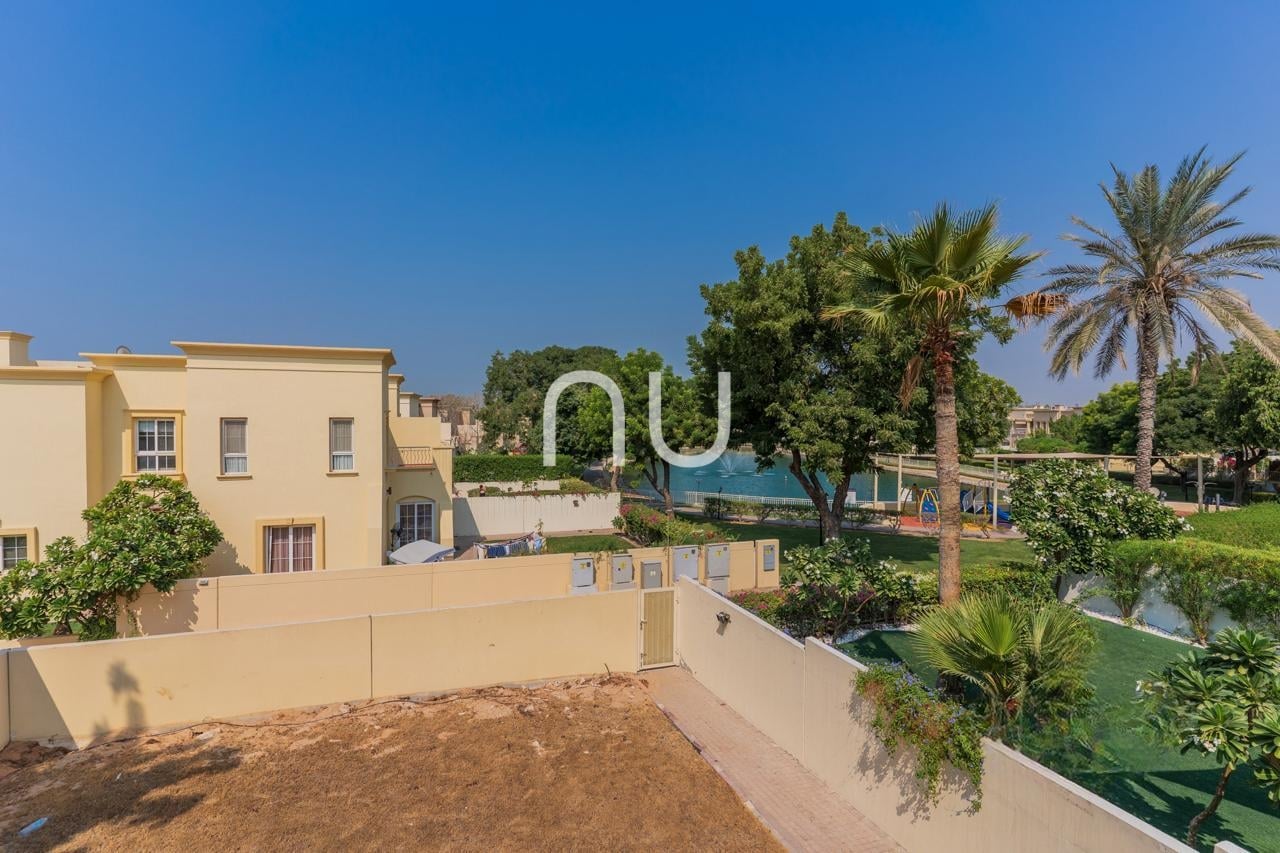 Lake View | Near Park | Corner Unit | Available