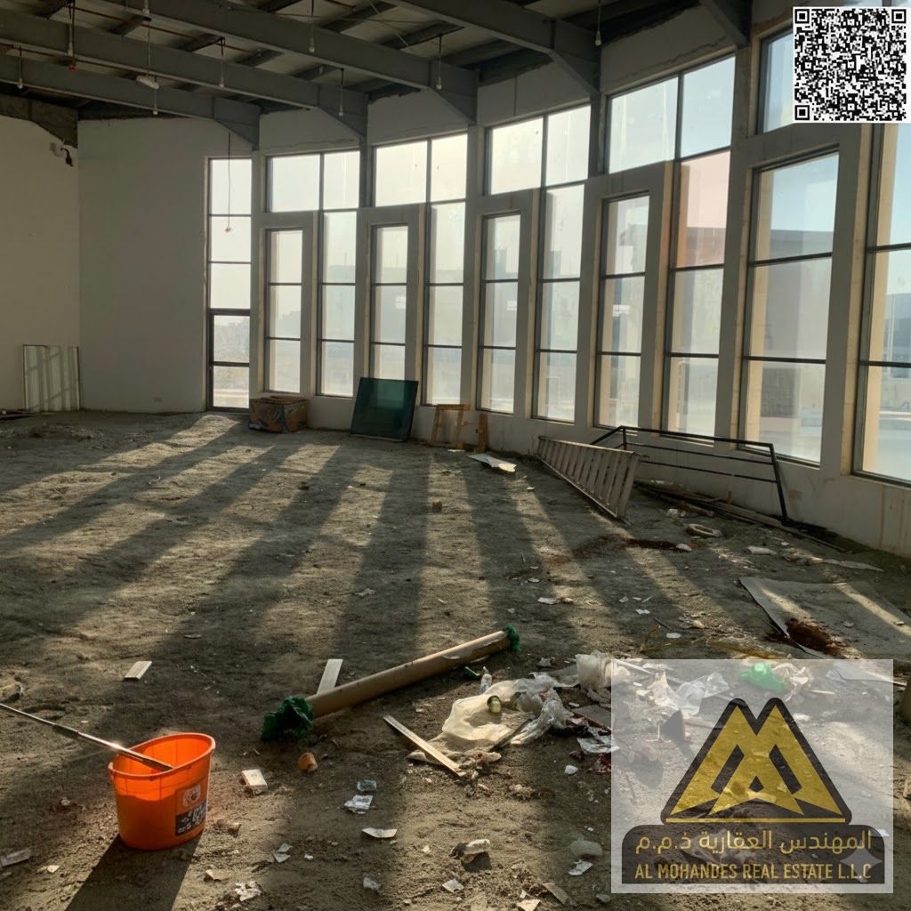 Very large spaces | Directly on Sheikh Ammar Street | Shop inside a prestigious shopping mall | Security deposit (check not to be cashed)