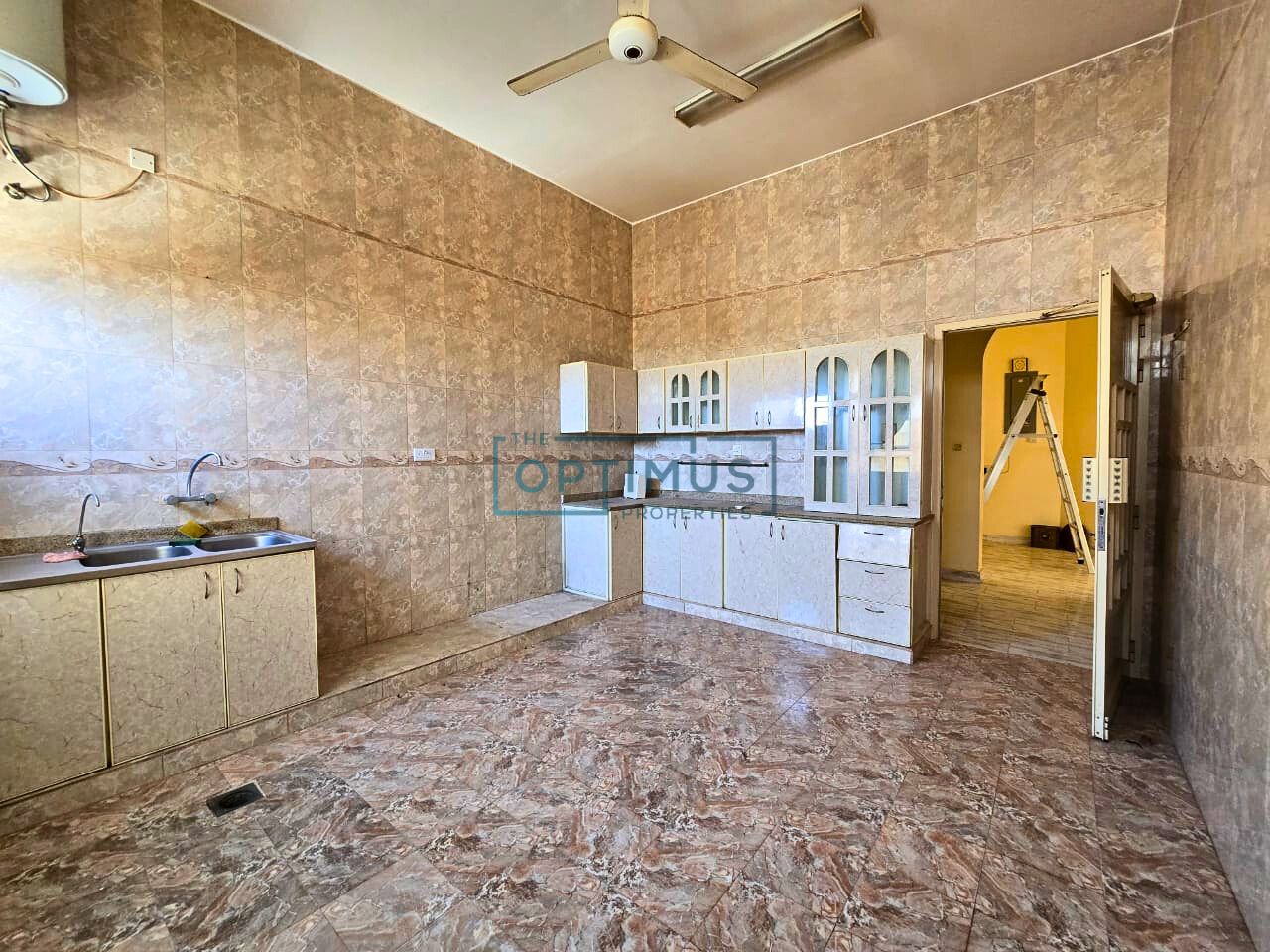 PRIVATE OWNED 5BR VILLA FOR SALE | AL DHAIT | SPACIOUS PLOT 22,000 SQ. FT