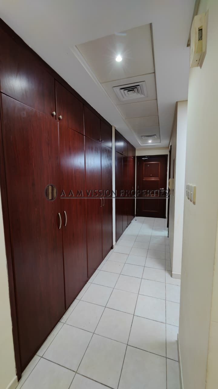 Specious Studio | Prime Location | Chiller free