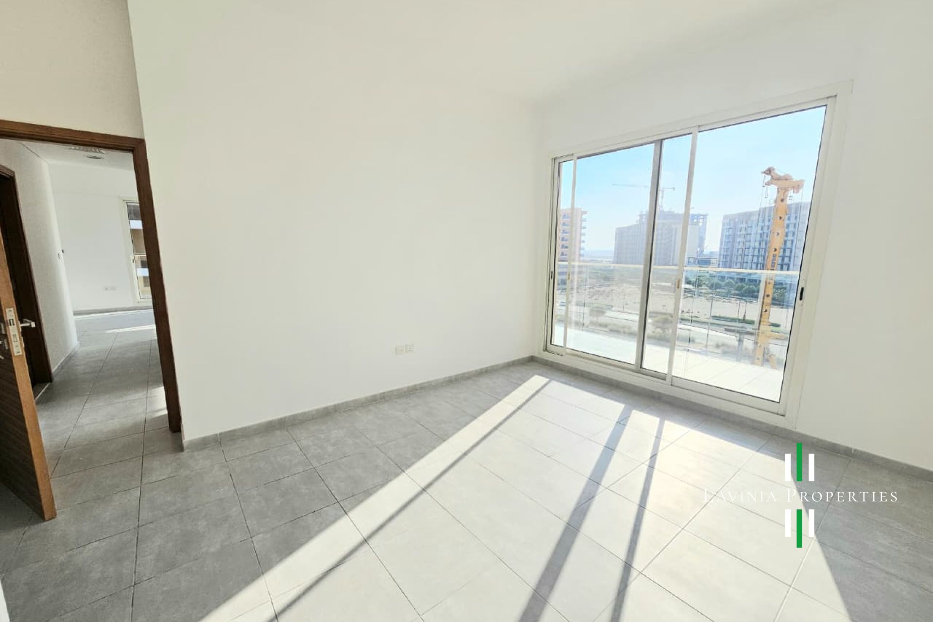Vacant and Ready | Spacious Layout