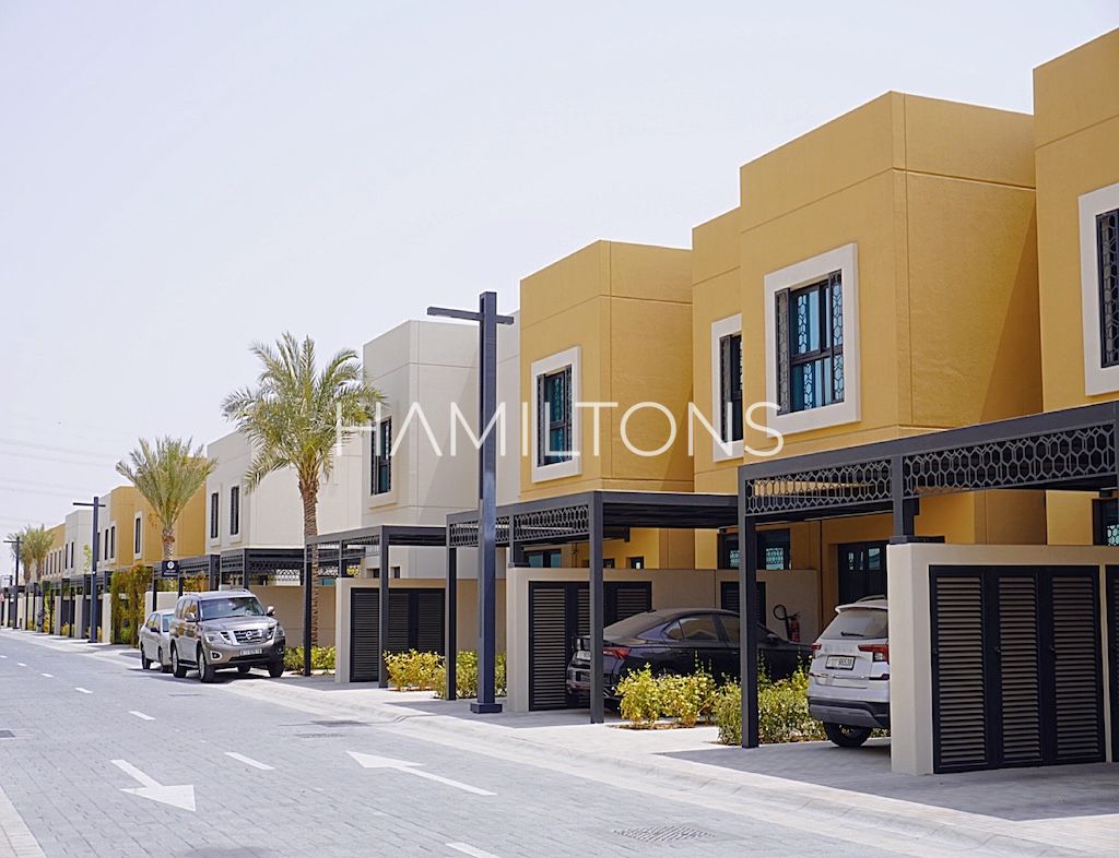 Spacious Villa | Fully Sustainable | Resale