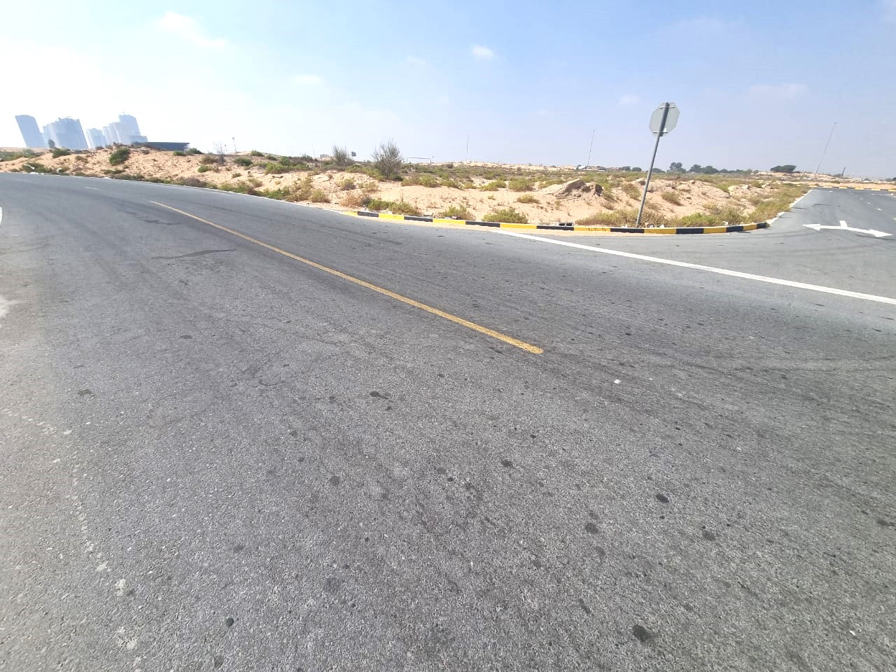 Freehold 43,600 Sqft Industrial Plot – Urgent Sale in Al Jurf 2, Ajman