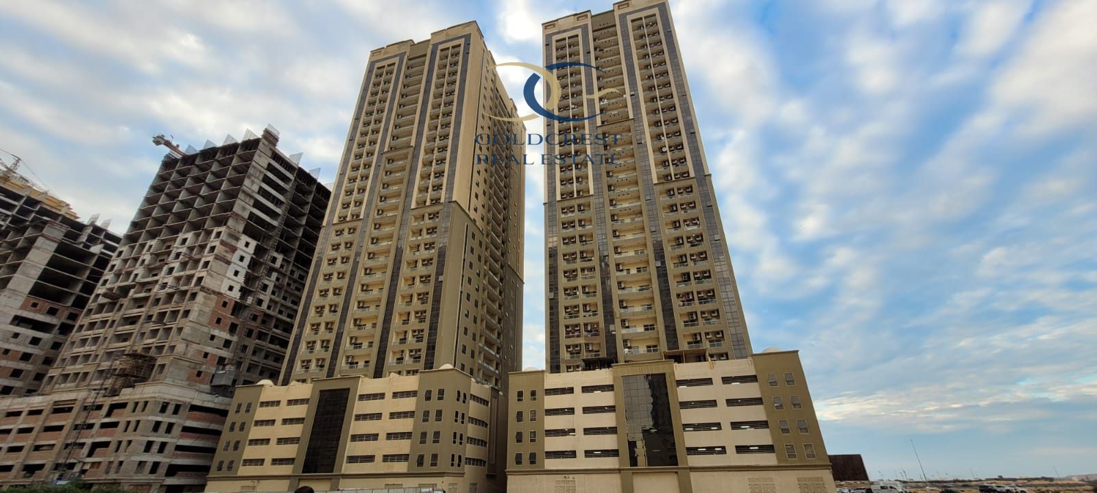 Spacious 1 Bedroom Apartment with extended Big Balcony E311 view Availible for sale