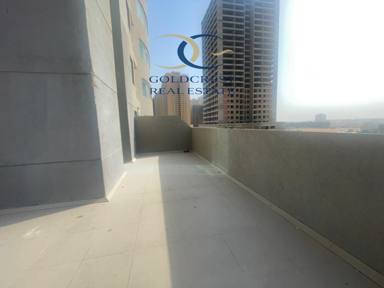 Spacious 2 Bedroom Apartment with Podium for Rent in Gulf Tower, Ajman