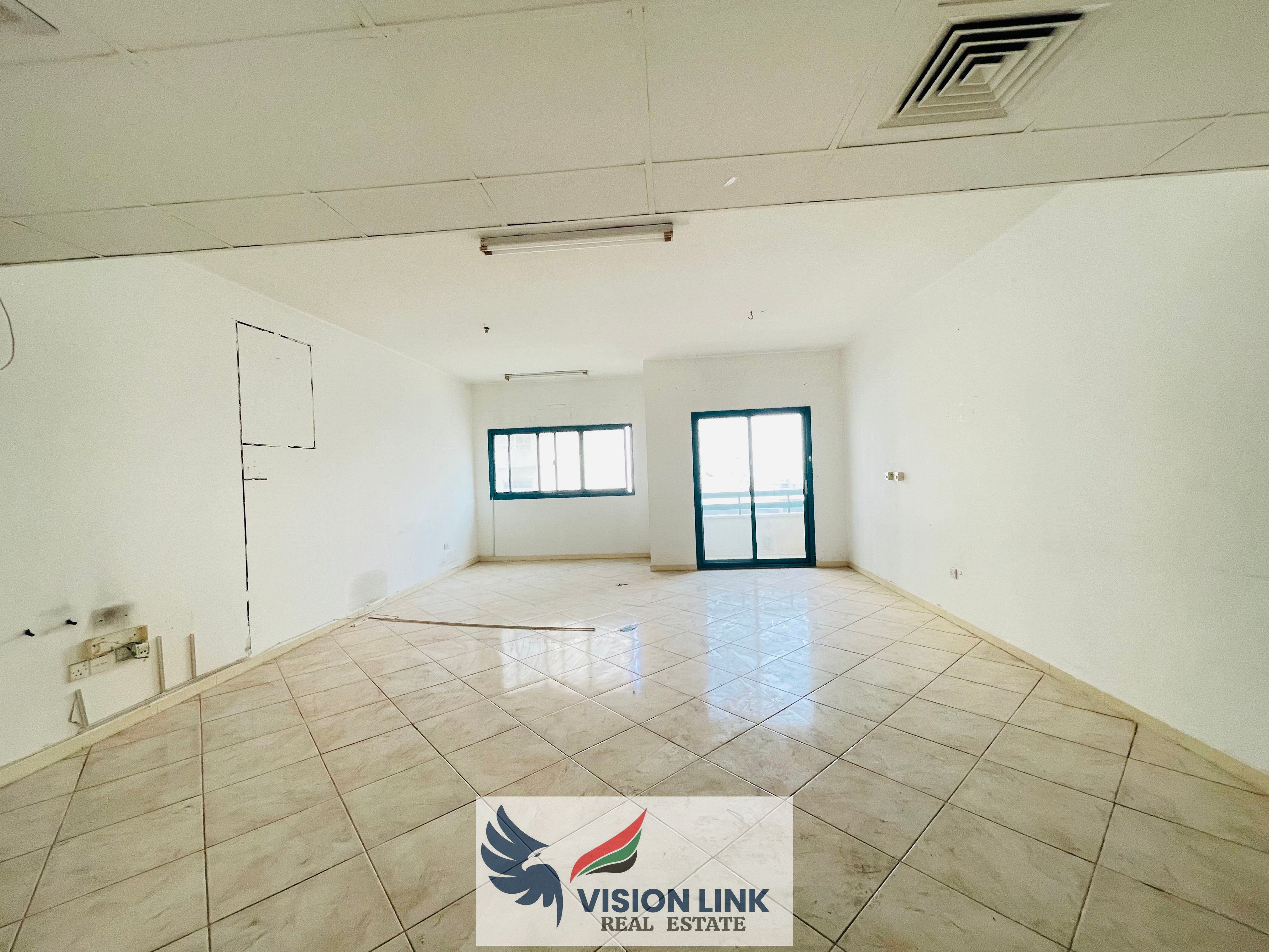 Lavish 2 bhk balcony on prime location