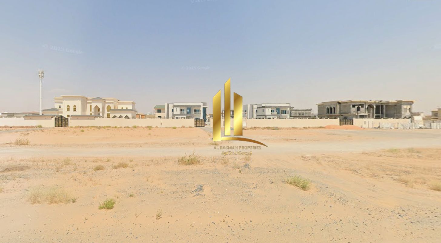 Commercial land for sale in a prime location in Al Dibdibah, south of Al Rahmaniyah suburb - Sharjah