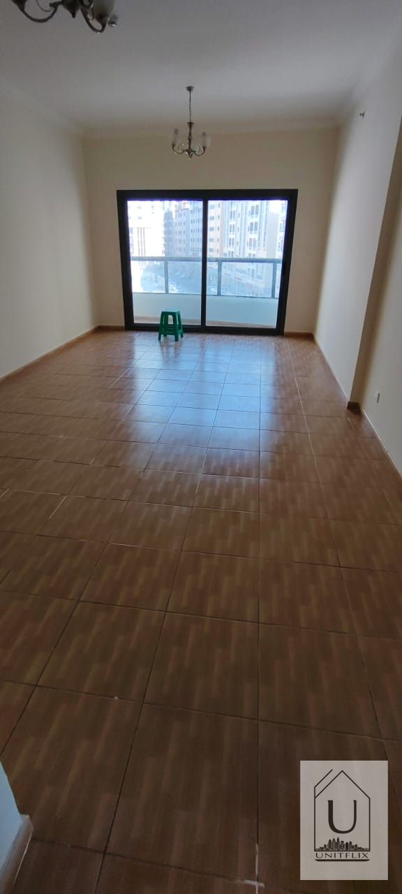 SPACIOUS Flat