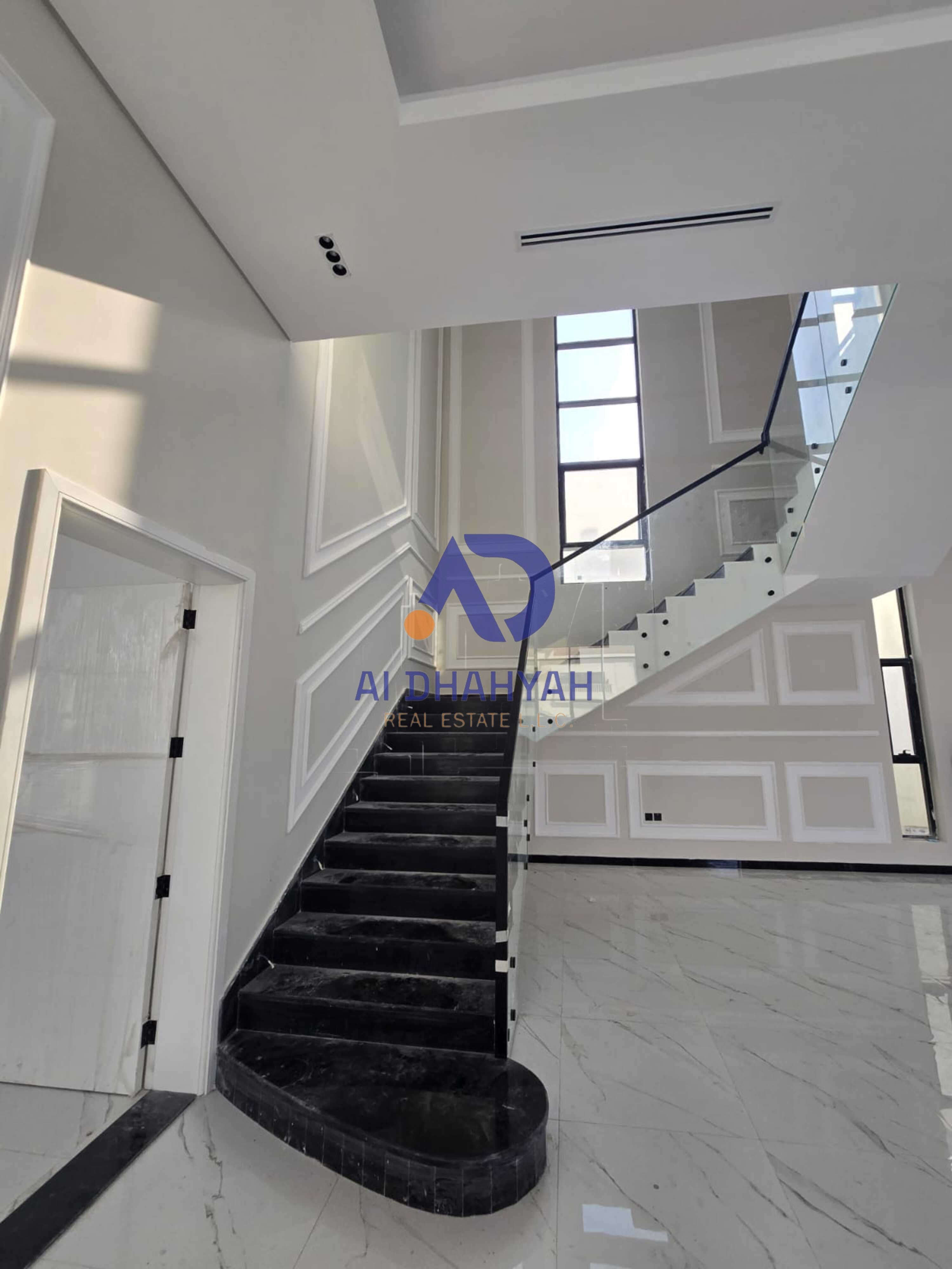 Villa for sale in Hoshi, super deluxe, at a special price