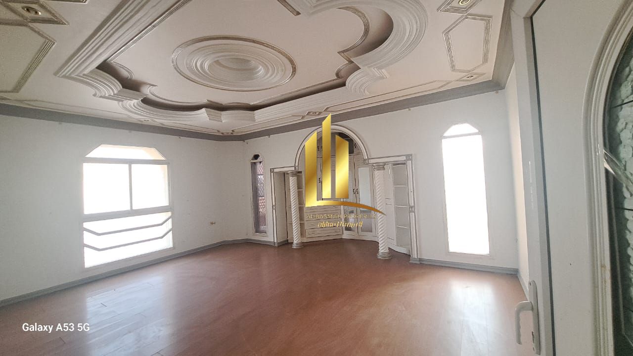 Ground Floor Villa for Sale in Sharjah – Al Tarfa Area