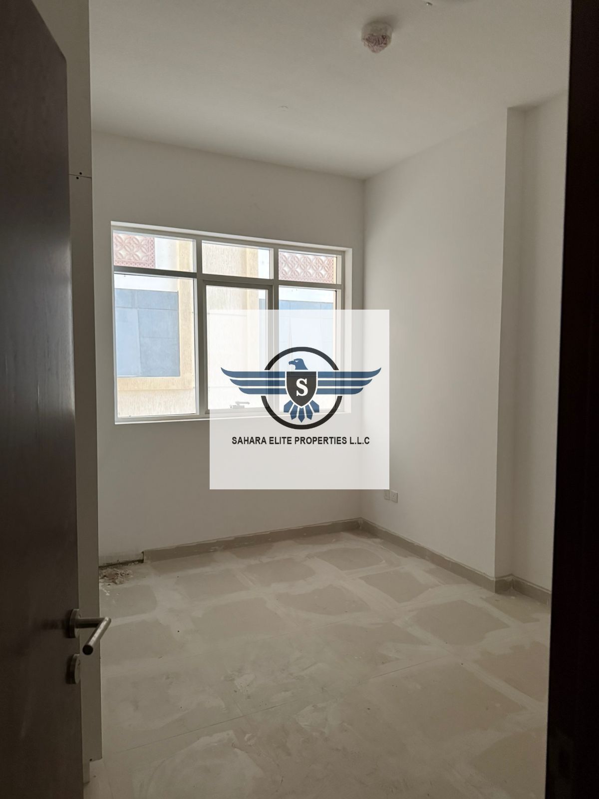 Redy to move brand new 1bhk very esy to exit Dubai