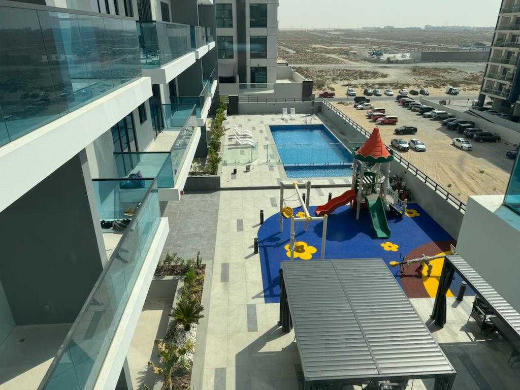 LUXURY | LARGE 1BHK | KIDS PLAY AREA