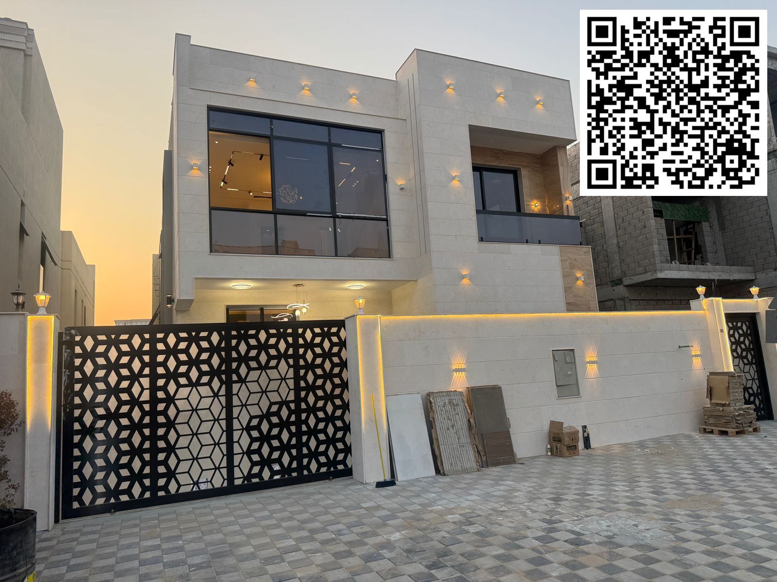 Luxury Villa with Deluxe Finishes and Swimming Pool for Sale in Al Amrah – Prime Location and Spacious Living