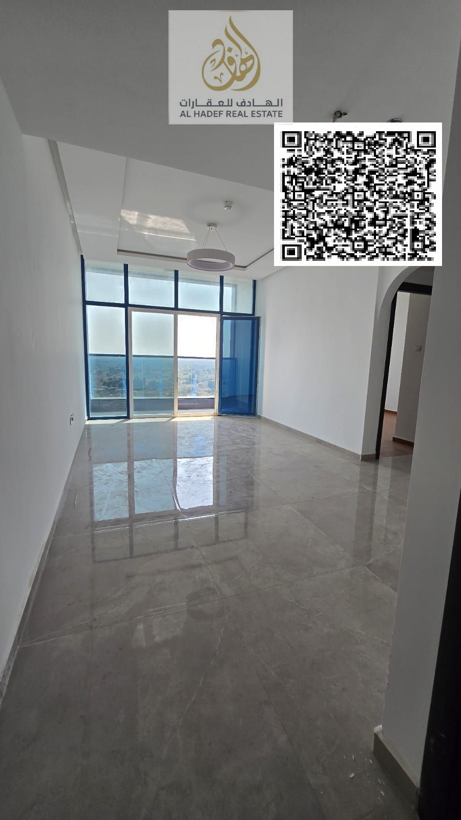 One bedroom and living room with two bathrooms, a balcony with an excellent, open, and elevated view, and parking. First occupancy. Super deluxe finis