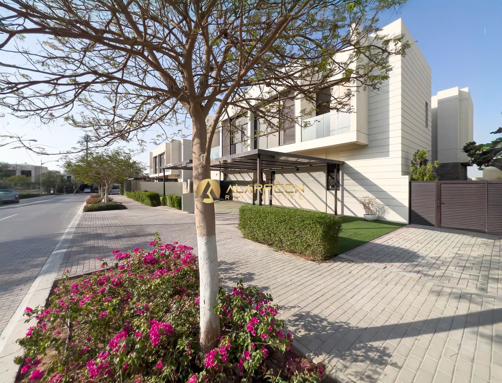 Fully Furnished SINGLE ROW 4BR Townhouse | Golf Community | Premium Living