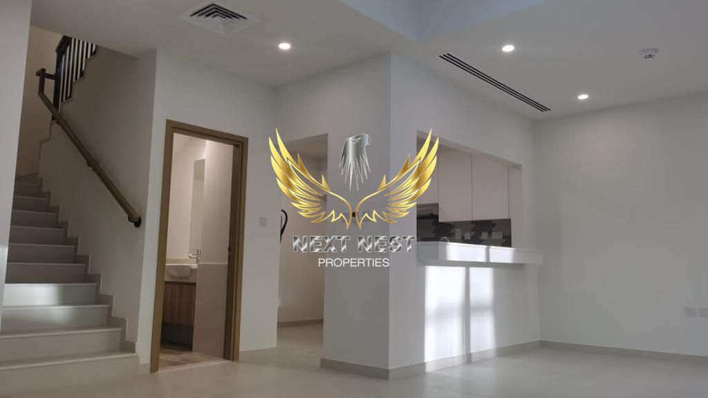 3BR Villa with Maid’s Room\call now for booking