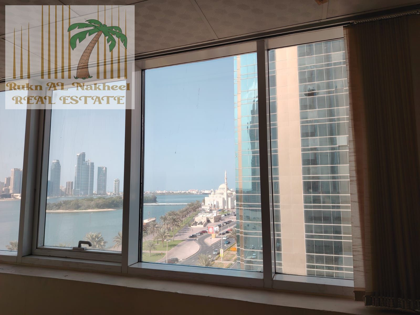 Side Seaview, Ready-to-Move Office, Open Work Environment