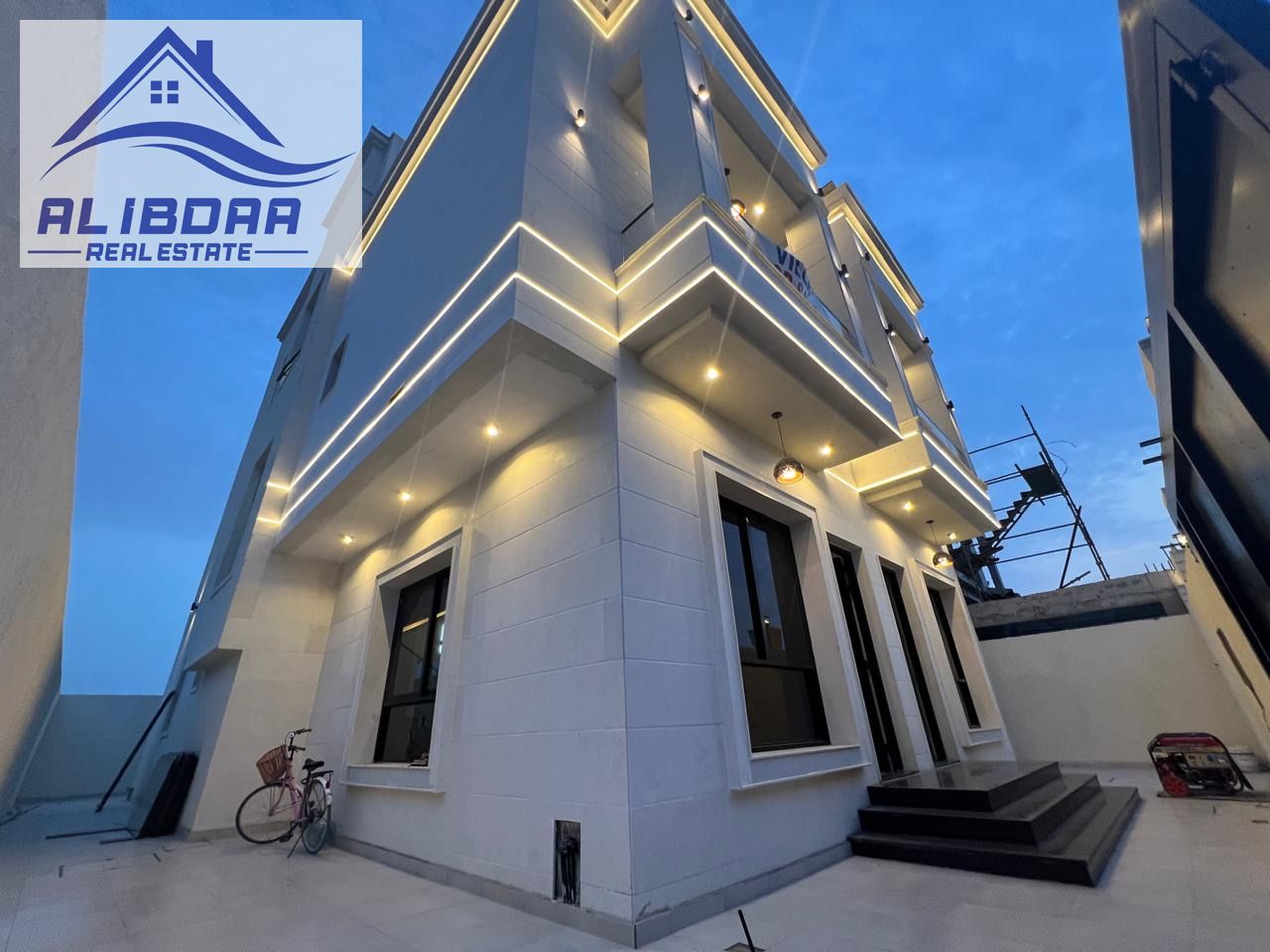 For Rent – Al Helio 2 Brand-new Villa • First Tenant 2 Floors + Rooftop