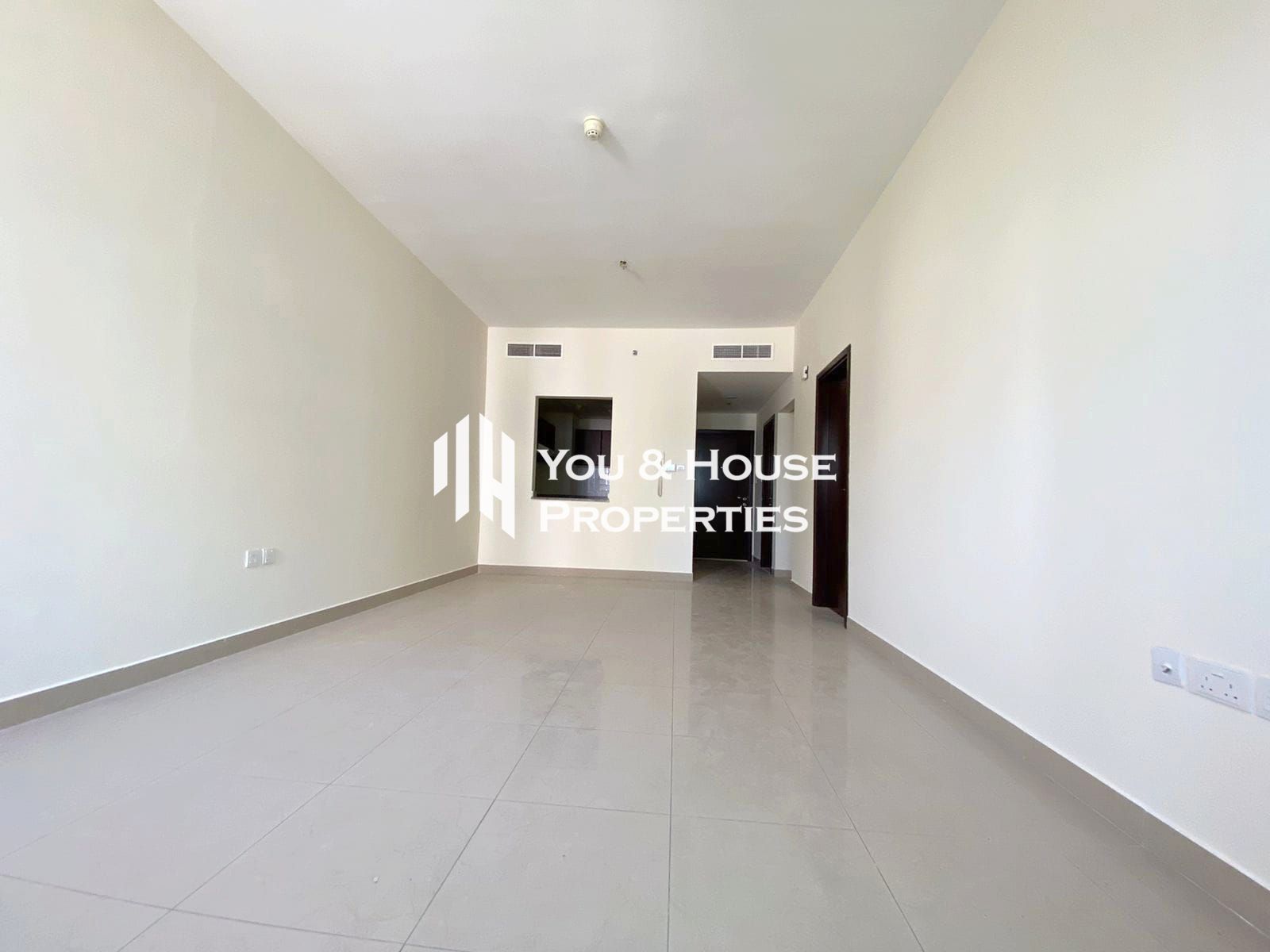 Stunning 2-Bed Apartment | Modern Aesthetics I Ready To Move In