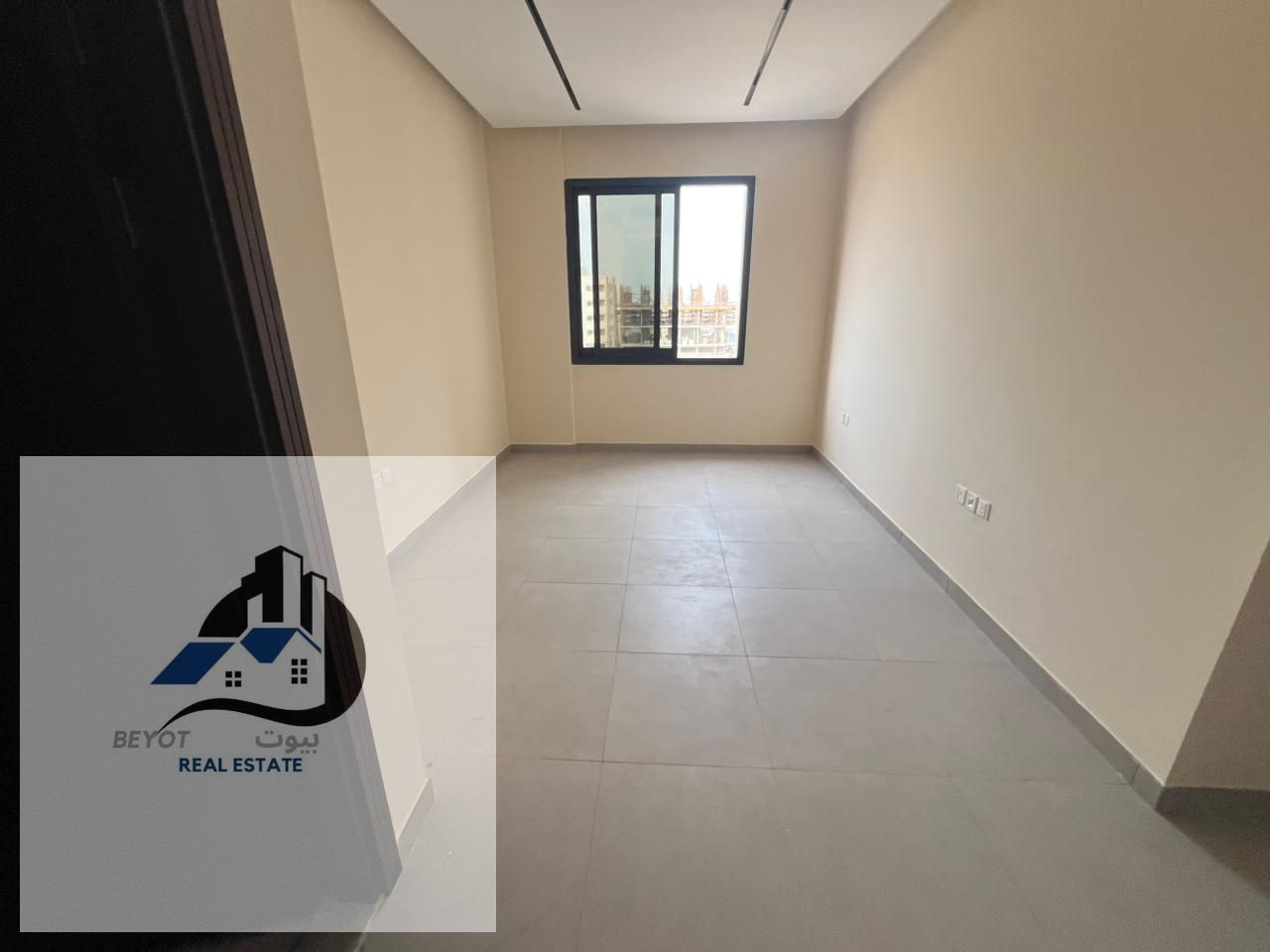 For Rent in Ajman – Al Jurf 3 A brand new 1 Bedroom Hall (1BHK) apartment, first tenant, located very close to the Chinese Market, with easy access t