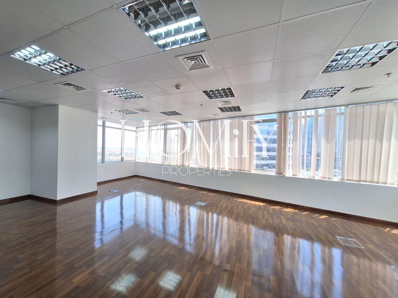 Bright Layout | Vacant | Prime Location
