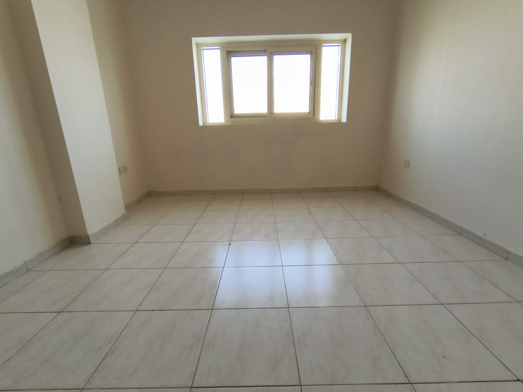 Spacious 1BHK near to Sheik Zayed road