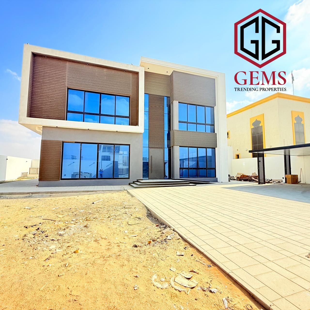 BRAND NEW | ELEVATOR | HUGE AREA | PRIME QUALITY