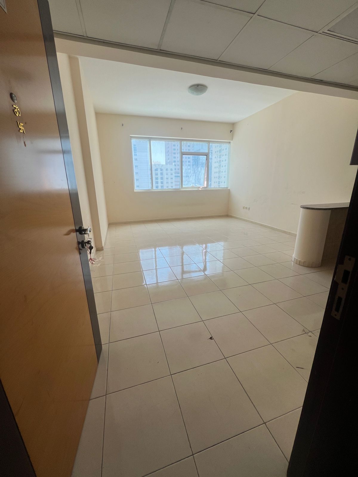 Good Size Studio in 28K in 4 Payment with Full Open View near Baqer Mohebi F24 Bus Stop Al Nahda Sharjah call Shahways