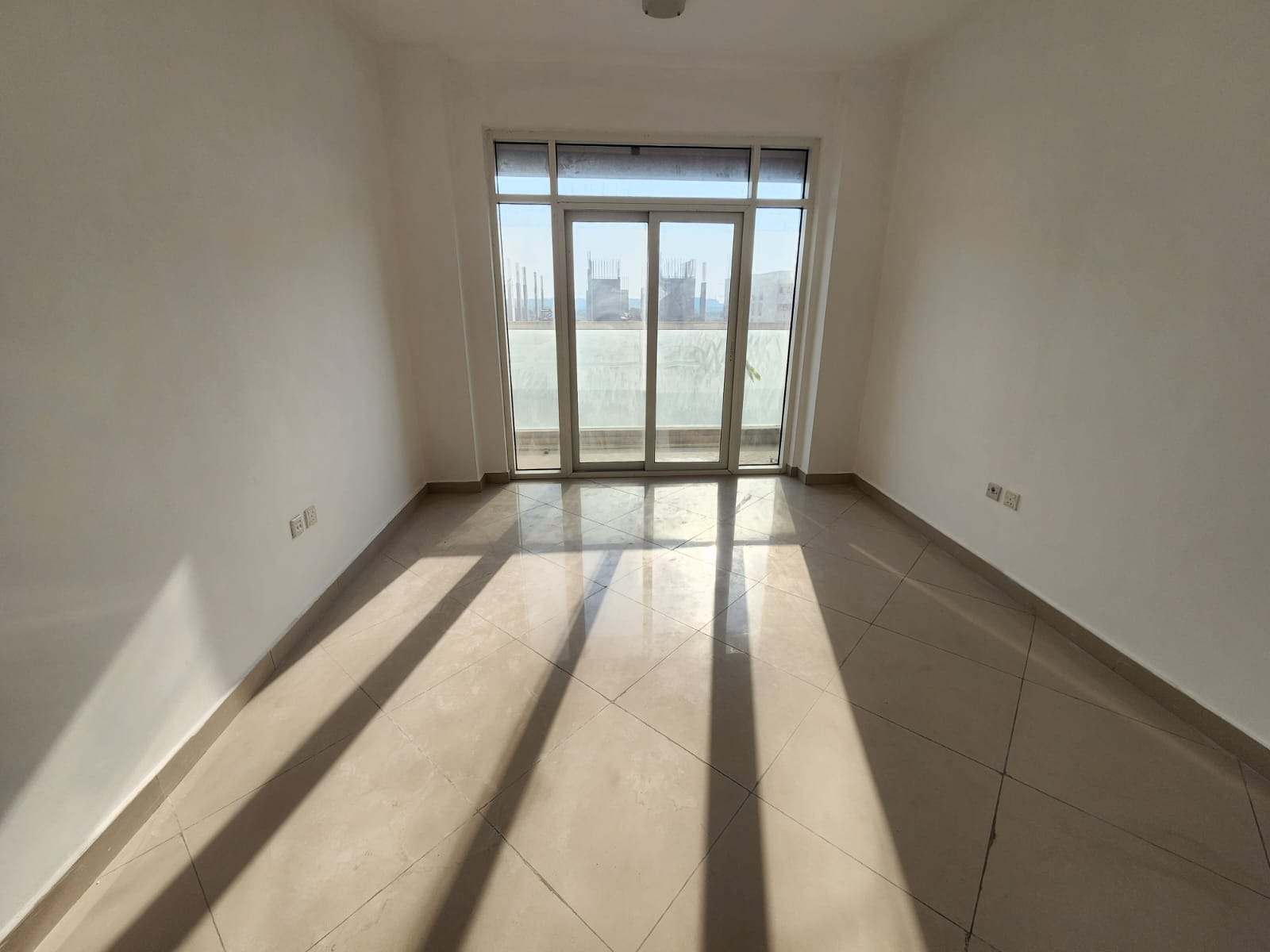 Lxury and Like Brand new apartment with balcony in Al Jada out side
