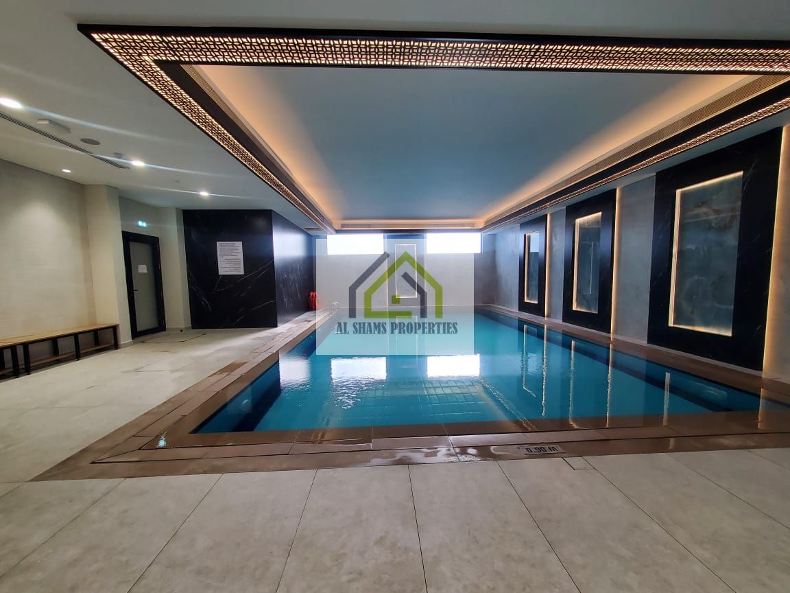 Swimming Poll + Gym ! Like Brand New 2Bhk - 60K ! Parking