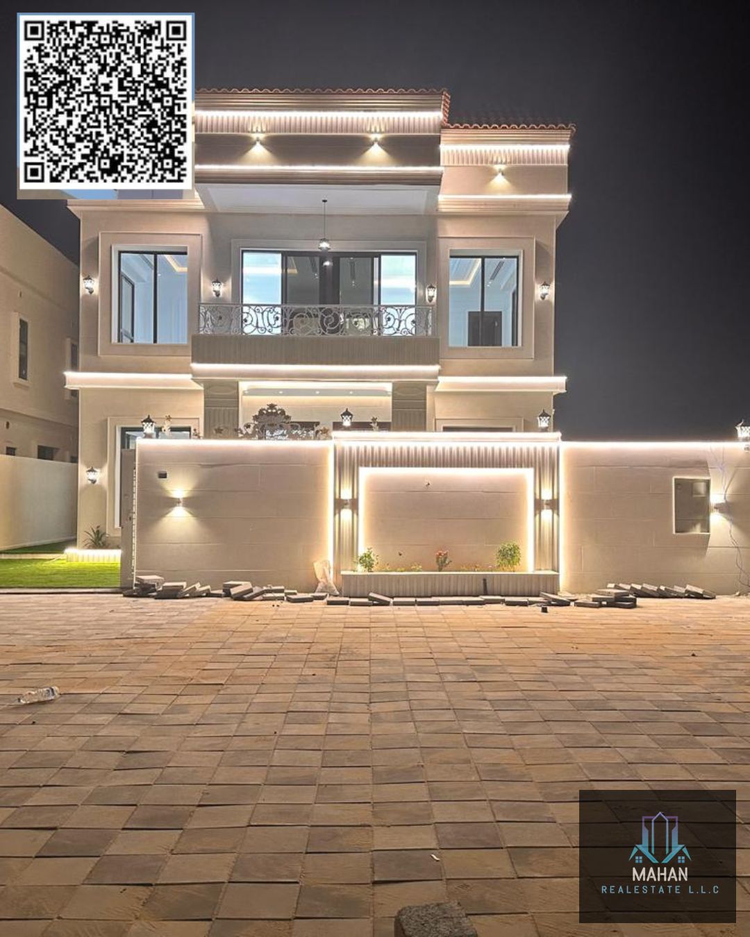 Villa for sale Ajman al hello good looking Villa big parking 16 meters