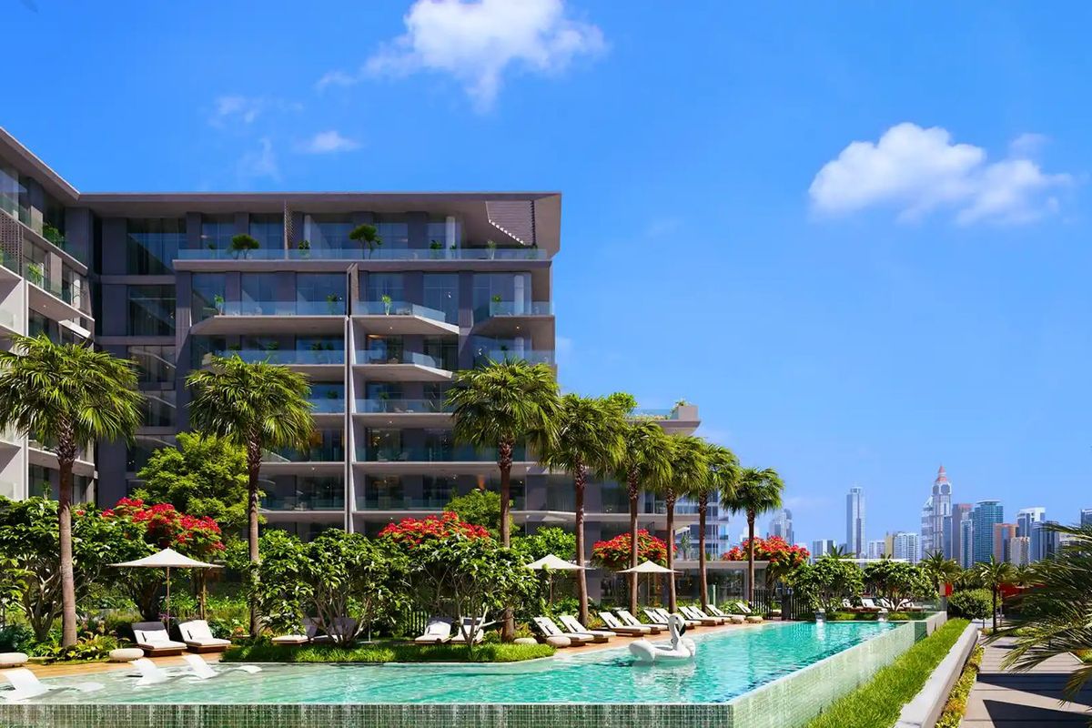 High ROI| Large layout | Prime Location