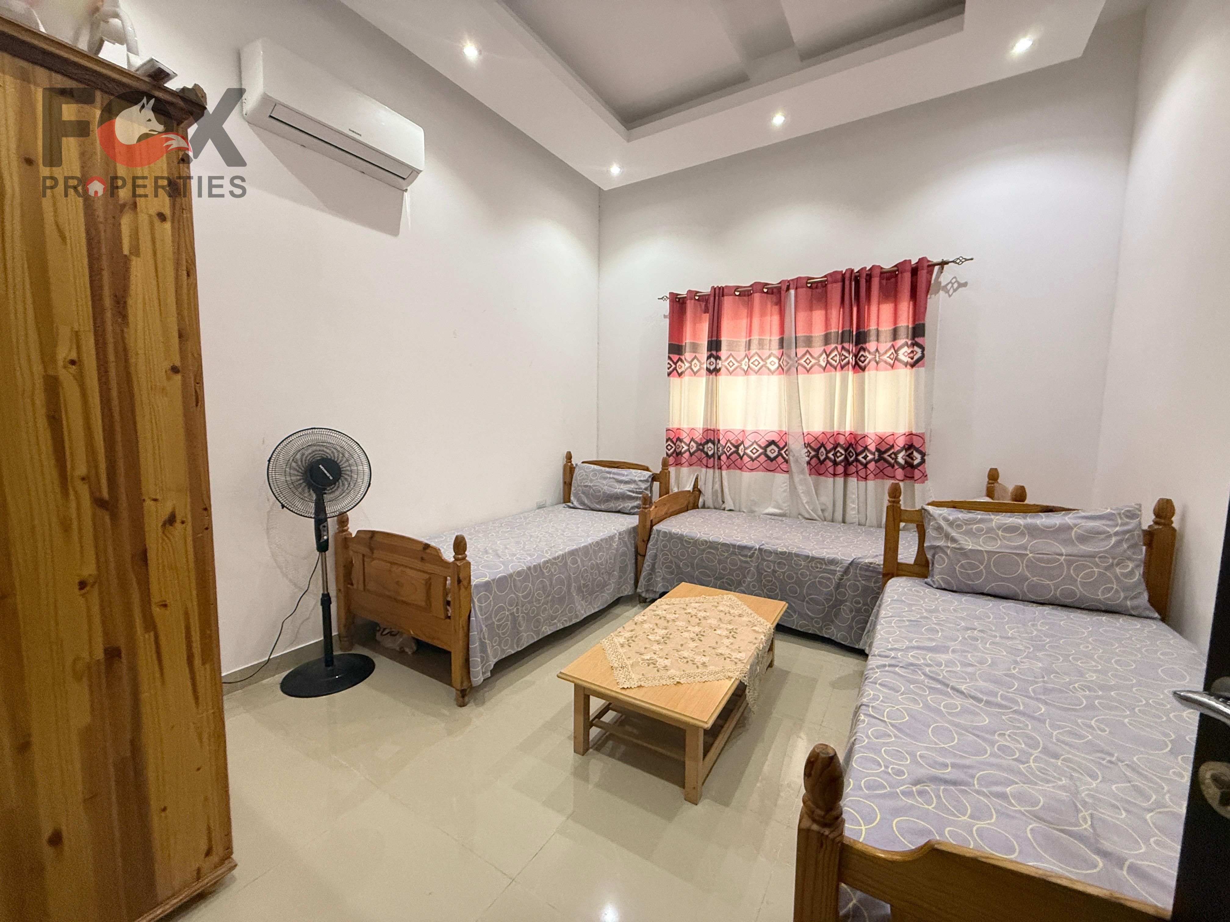 Townhouse for annual rent in Ajman, Al Yasmeen area. 5 bedrooms, 2 living rooms, majlis. Easy access to Dubai and Sharjah.