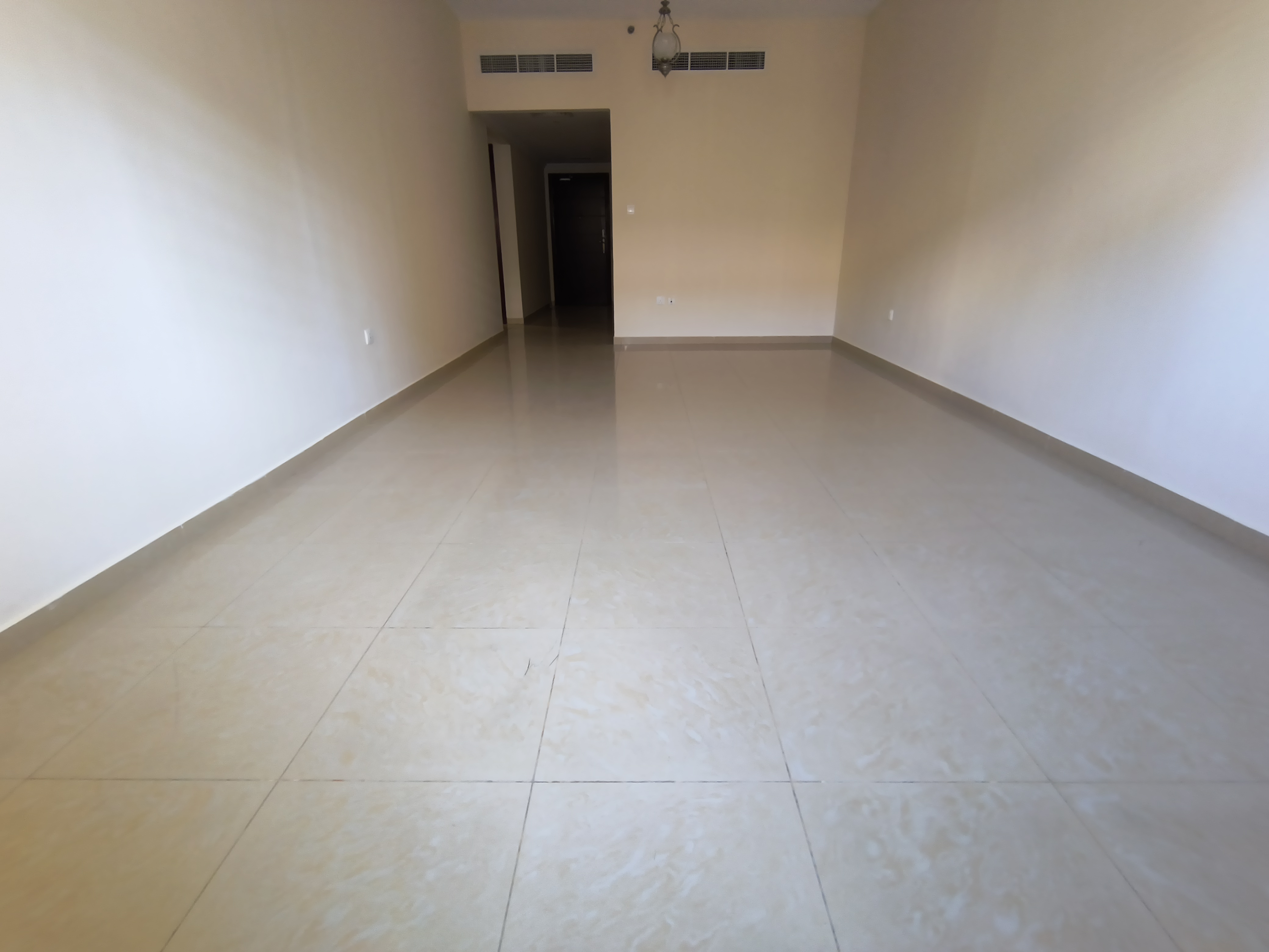 BIG SIZE 1 BEDROOM HALL 2 BATHROOM PARKING INCLUDED GYM AND MOSQUE INSIDE FOR FAMILY ONLY READY TO MOVE 41K 4 PAYMENT
