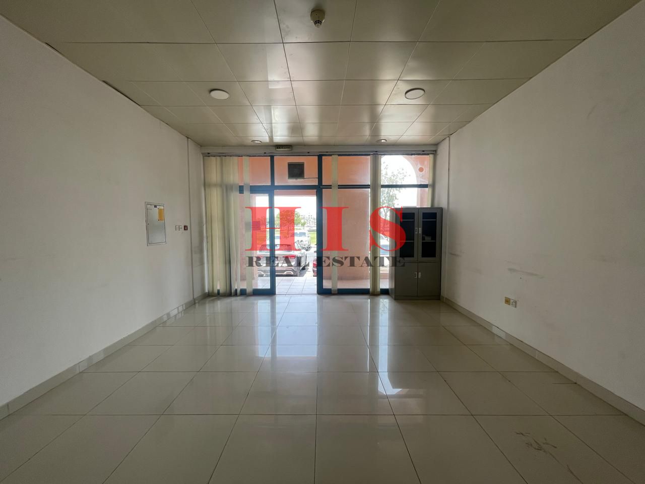 FULLY FITTED SHOP, ROAD FACING, NEAR BUS STOP.