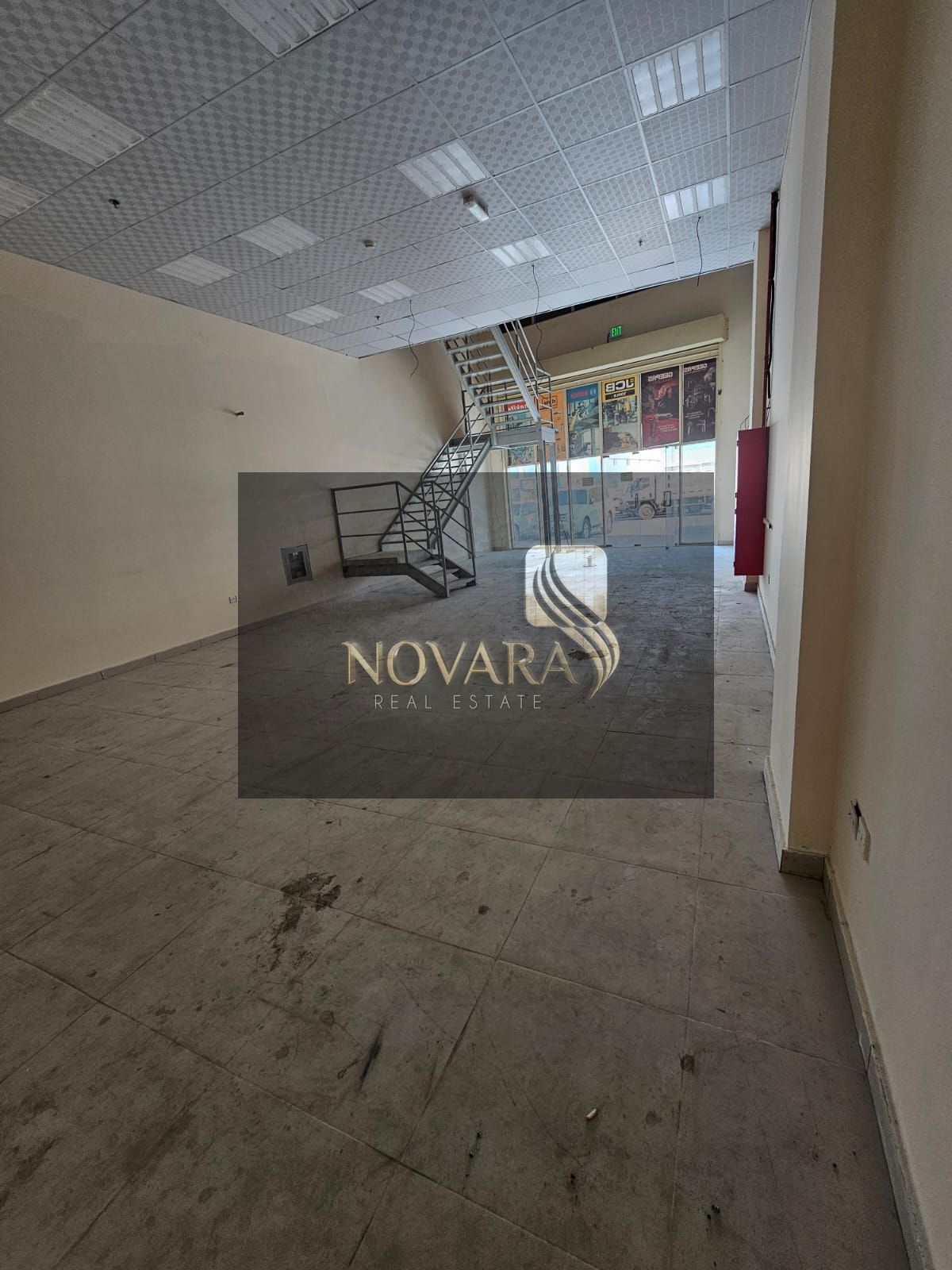 Warehouse/showroom 2000 feet with mezzanine in Al Jurf Industrial Area 3 behind the Chinese market, on a main street, 29KW electricity, priced at 110,
