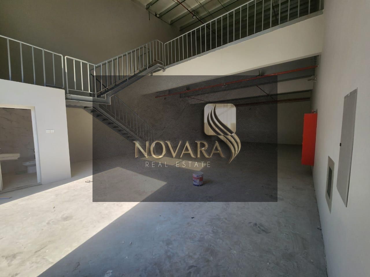 New warehouse 2700 feet including mezzanine in Ajman Industrial Area 1, 20KW electricity, internal bathroom, rent 120,000 in 4 installments.