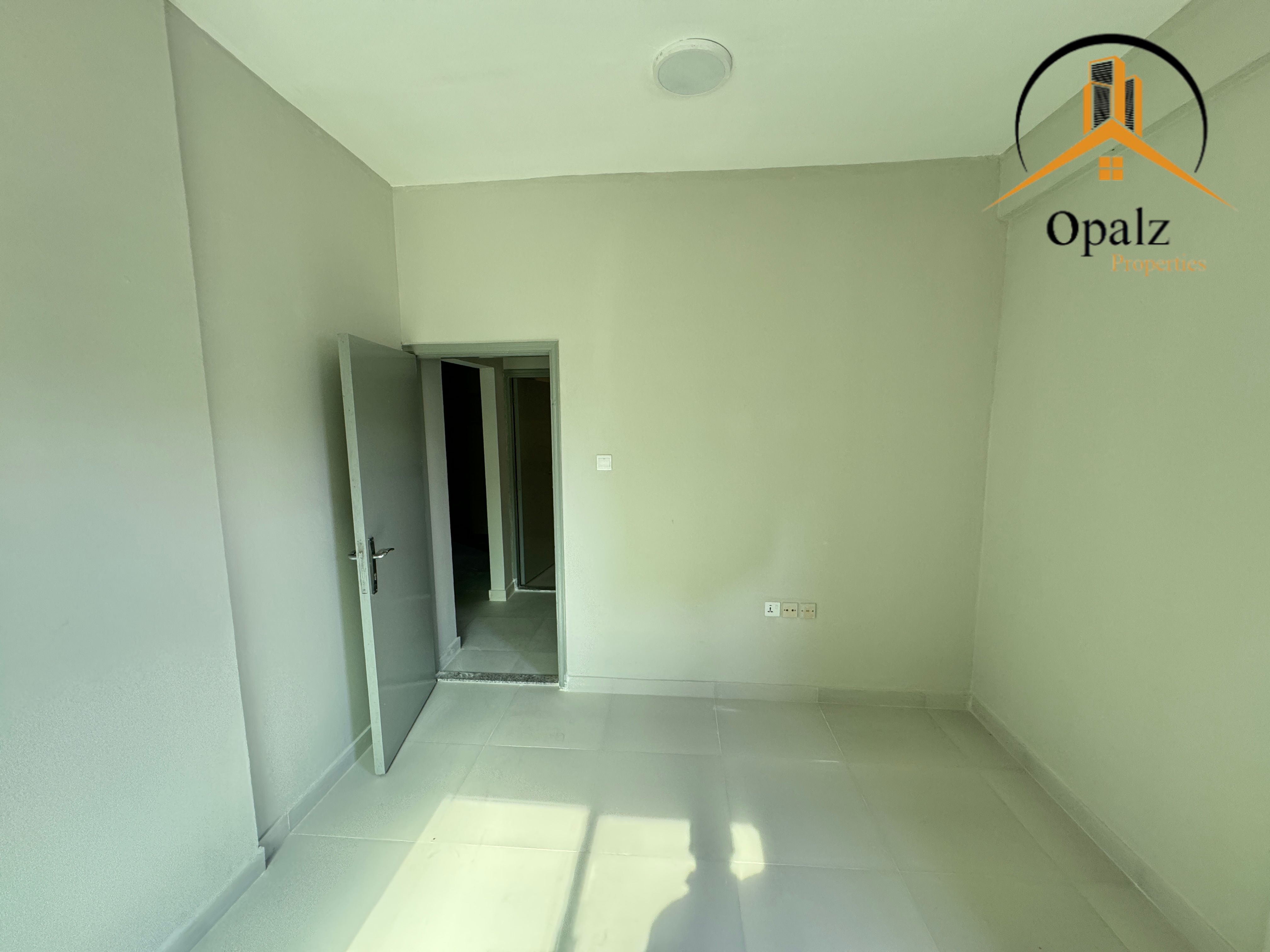 2bhk New Apartment just in 41k in Al Tawaun