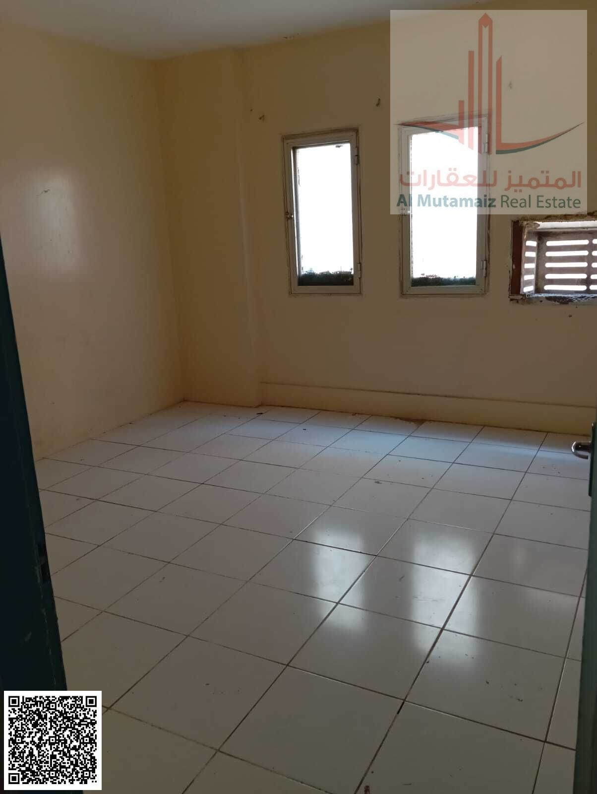 A studio for rent in the Al-Majara area of Sharjah, with an excellent size and a super deluxe finish, at a reasonable price.