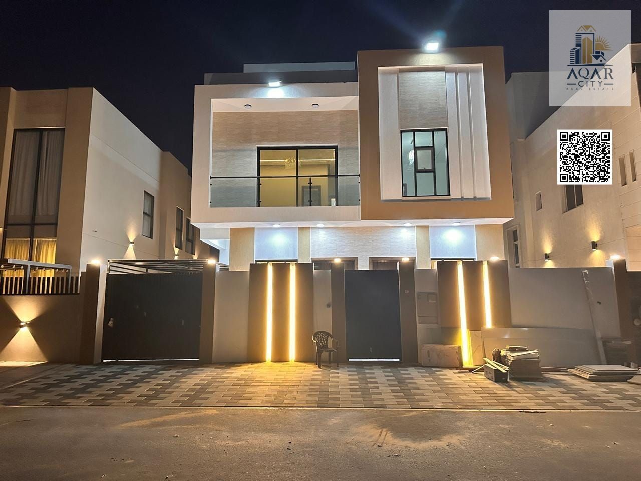 **A strategic location near all services Excellent location on a main street next to a mosque, 6 rooms, a negotiable shelf and a spacious area **Easy access to main roads** (for all services) **A quiet and family neighborhood that provides privacy