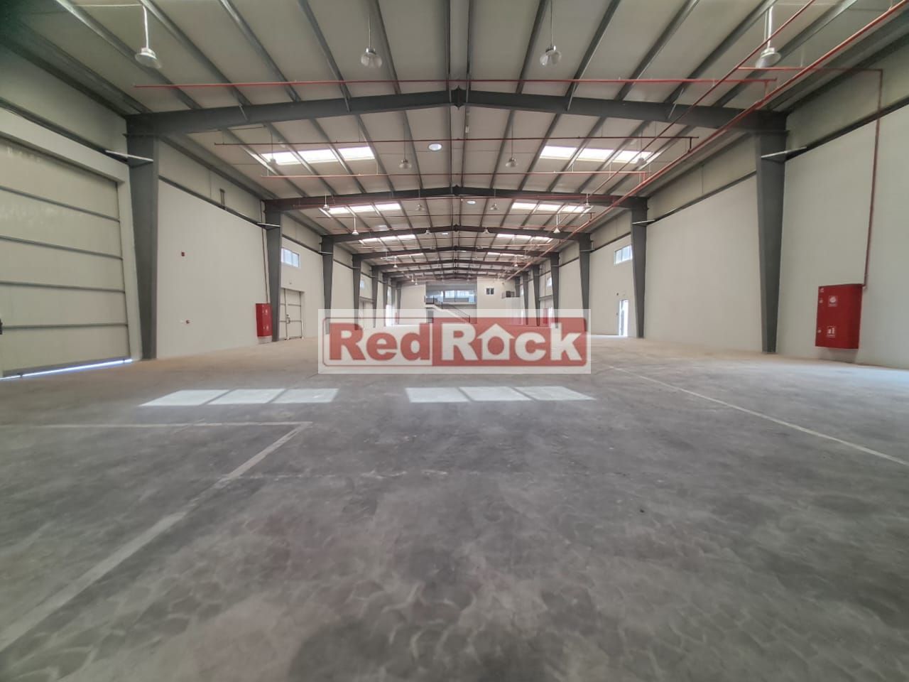 Spacious Piller Free Warehouse with 56 KW