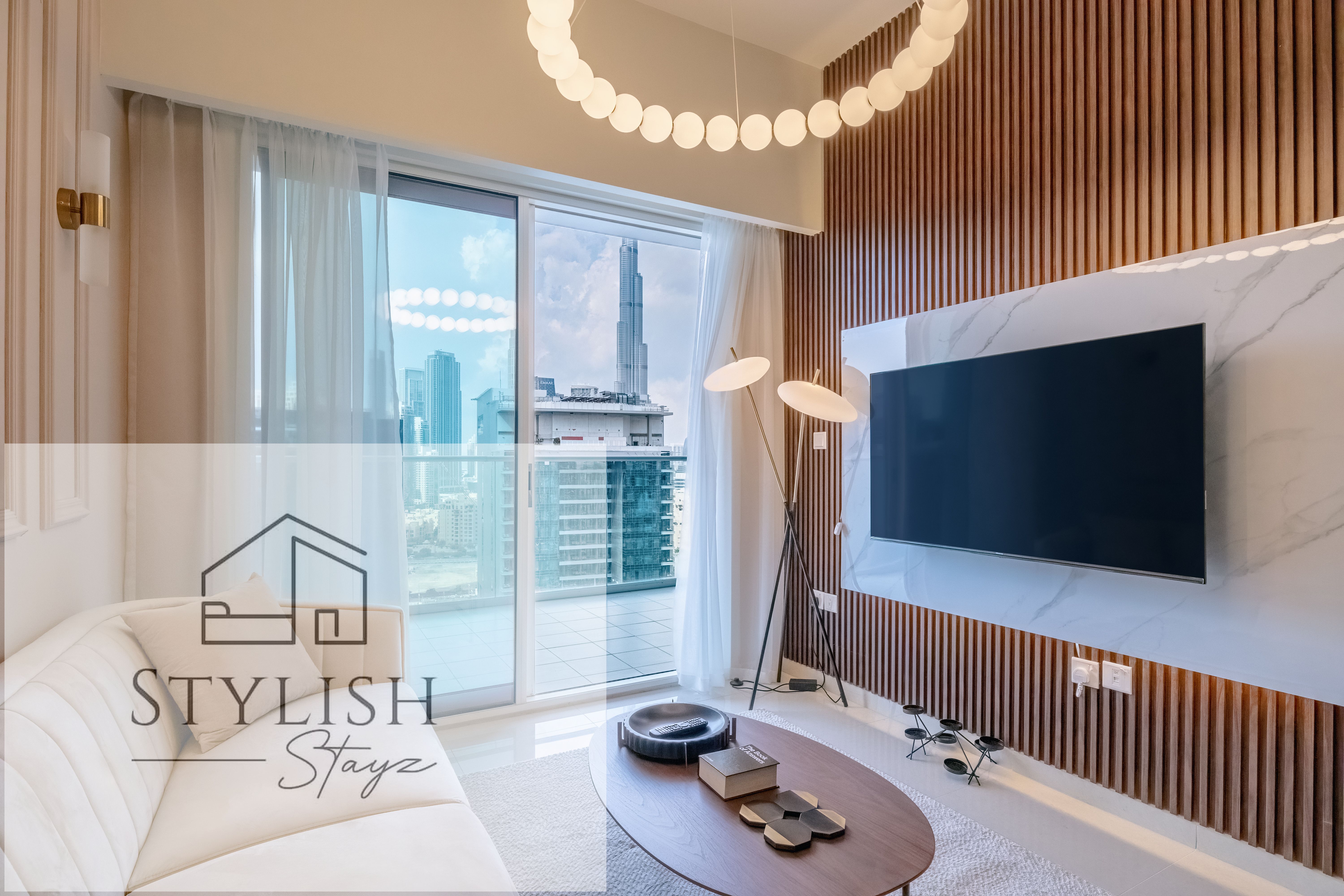 Stylish High Floor 2BR | Burj Khalifa View | 5 mins from Dubai Mall